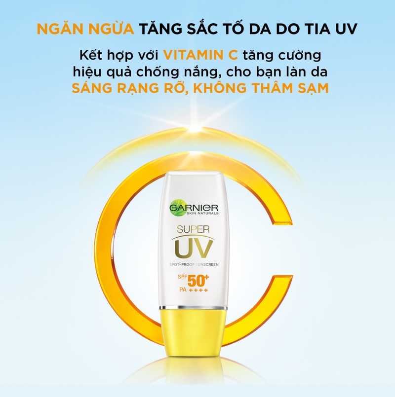 Kem Chống Nắng Garnier Light Complete Super UV Matte Kiềm Dầu & Sáng Da 15ml