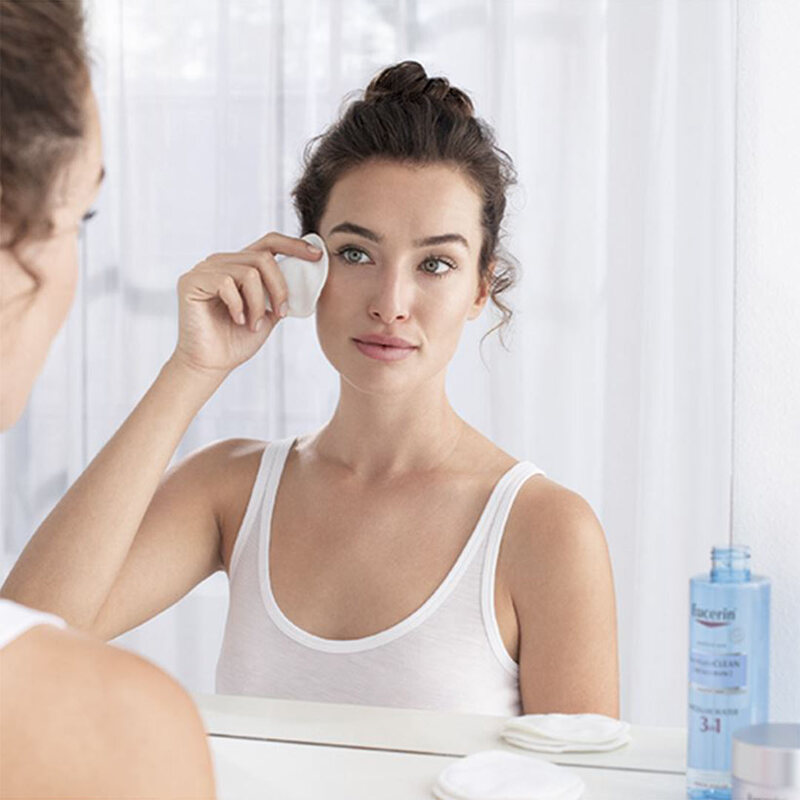 Nước Tẩy Trang Eucerin DermatoCLEAN Micellar Water 3in1 Dịu Nhẹ Cho Da Nhạy Cảm 200ml