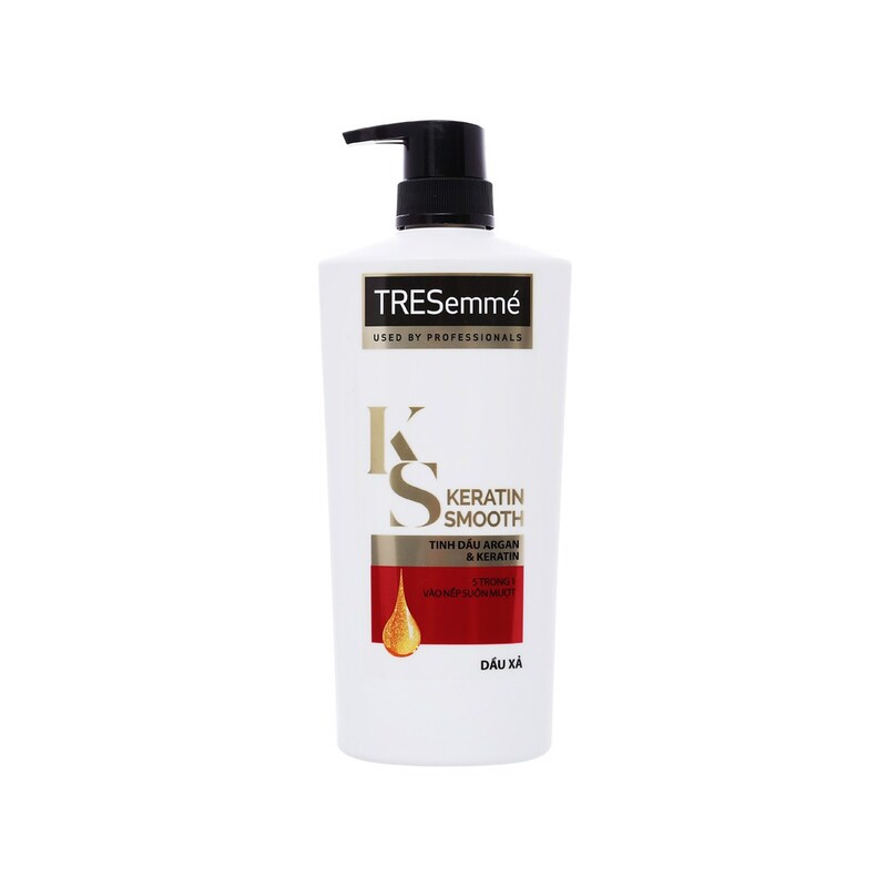 Dầu Xả TRESemmé Keratin Smooth Công Thức Chuẩn Salon 620g