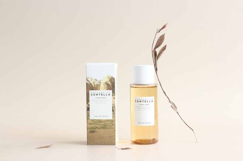 Nước Hoa Hồng Skin1004 Madagascar Centella Toning Toner Rau Má 30ml