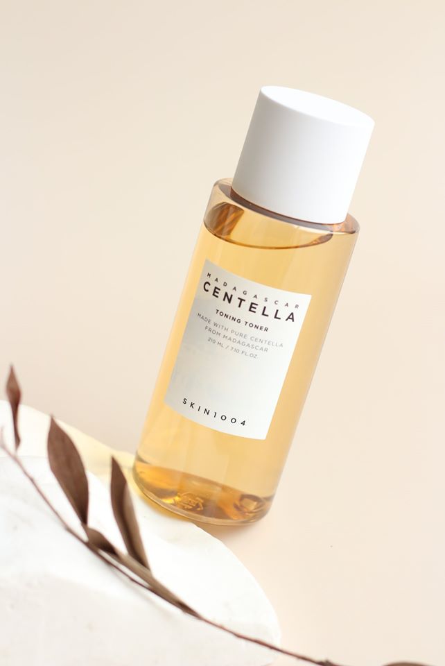 Nước Hoa Hồng Skin1004 Madagascar Centella Toning Toner Rau Má 30ml
