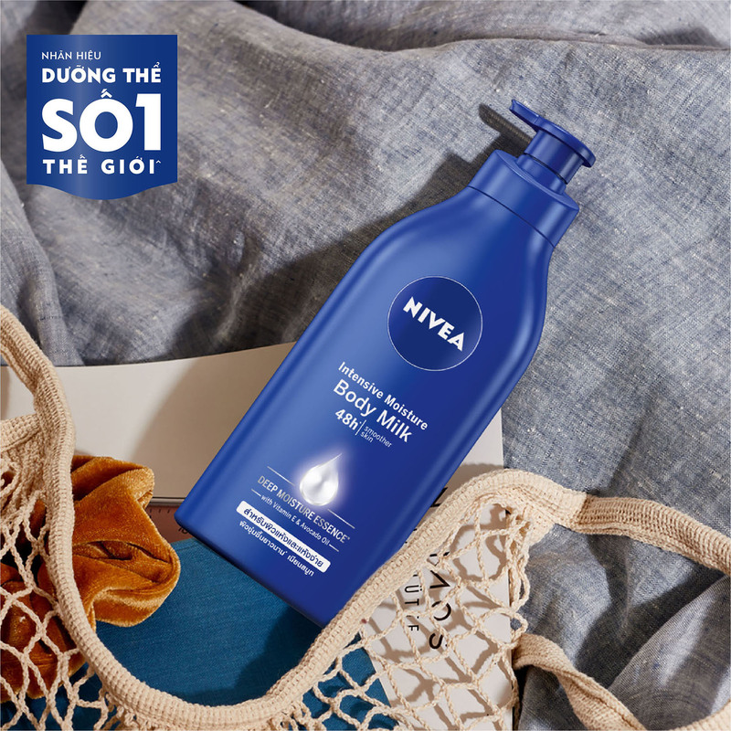 Sữa Dưỡng Thể Nivea Intensive Moisture Body Milk Dưỡng Ẩm Chuyên Sâu 48H 600ml 