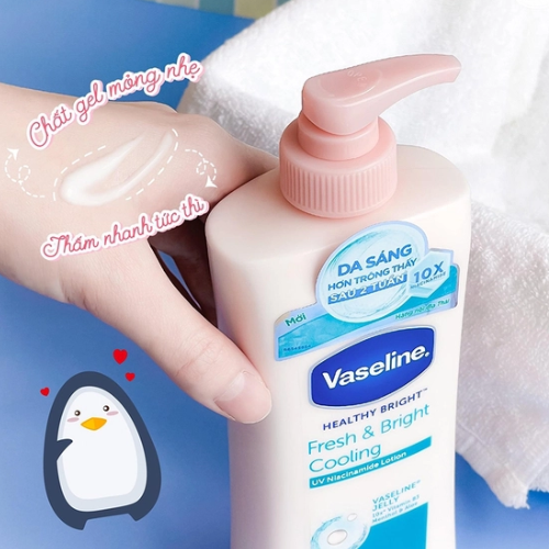 Sữa Dưỡng Thể Vaseline Dưỡng Ẩm Sáng Da Fresh & Bright 10X 350ml