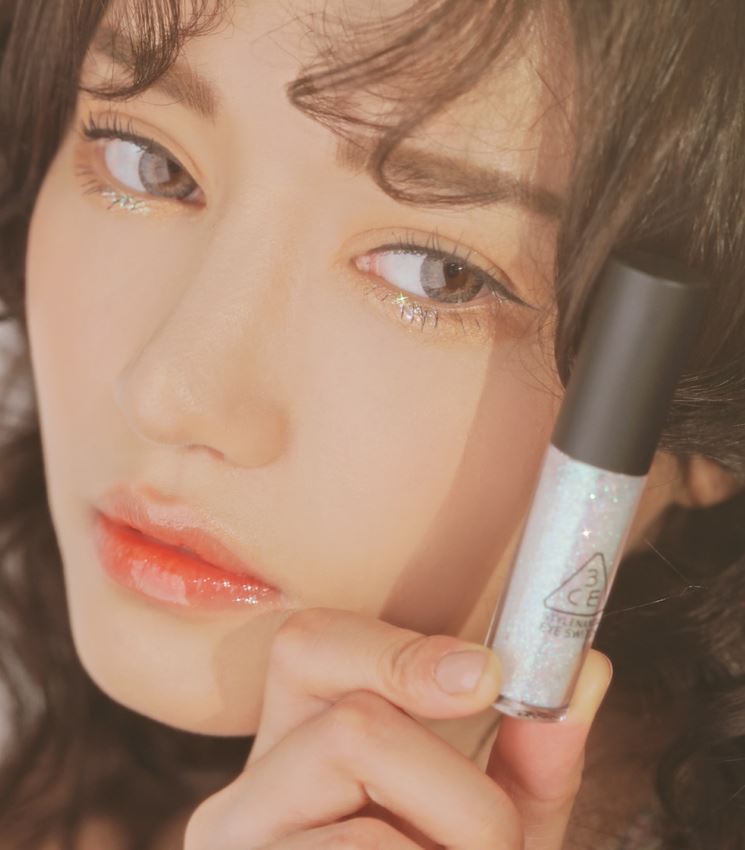 Nhũ Mắt 3CE Eye Switch Lấp Lánh #Throbbing 4.3g