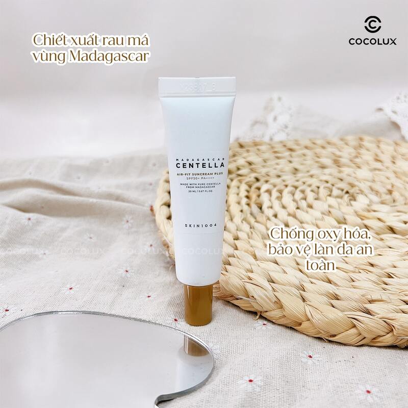 Kem Chống Nắng Skin1004 Madagascar Centella Air-Fit Suncream Plus 20 ml