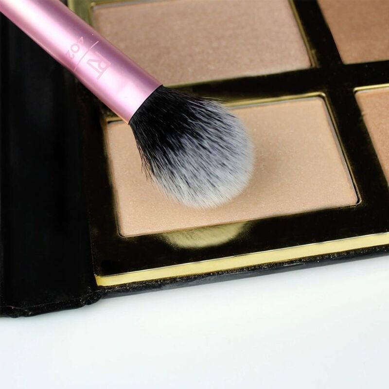 Cọ Phủ Real Techniques Setting Brush Phủ Phấn Nền Highlight