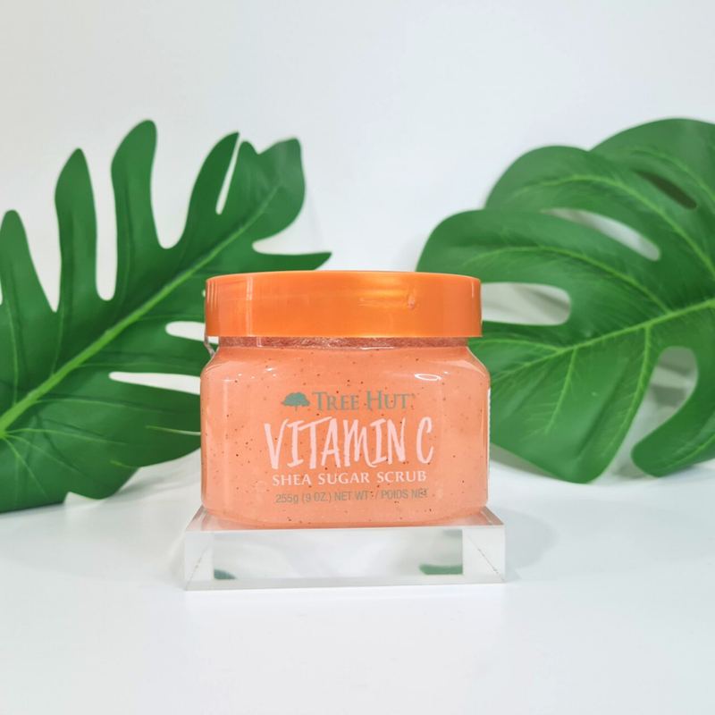 Tẩy Tế Bào Chết Body Tree Hut Shea Sugar Scrub Vitamin C 255g
