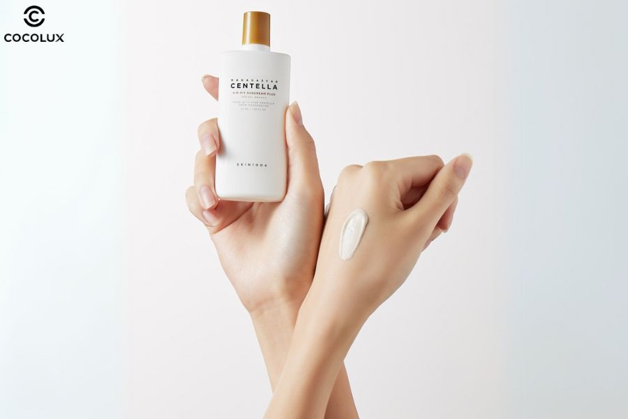 Kết cấu của kem chống nắng Skin1004 Madagascar Centella Air-Fit Suncream Plus