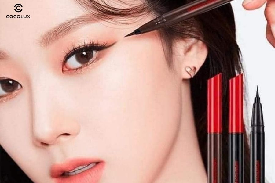 ắt CLIO Superproof Brush Liner Kill Black có d