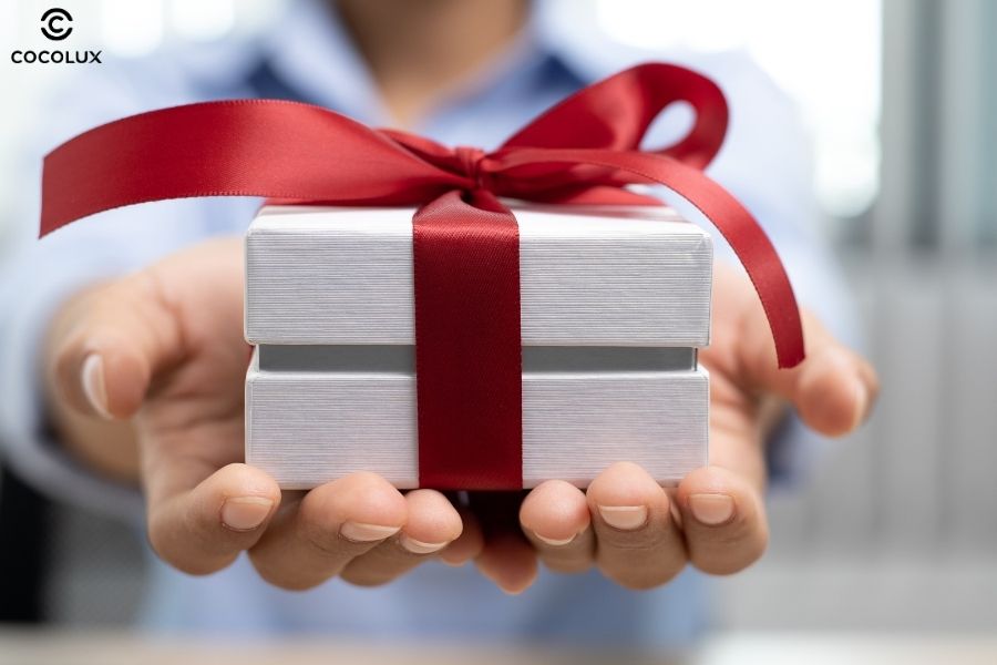 Chọn quà theo sở thích của sếp – Tinh tế và ý nghĩa hơn
