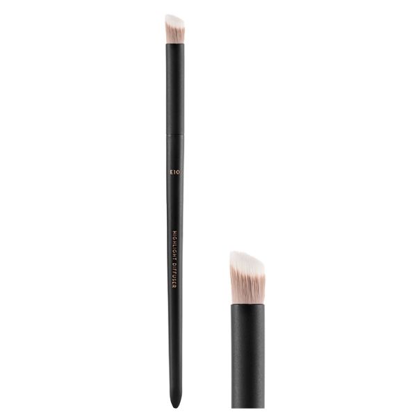 Cọ Tán Phấn Mắt Vacosi Highlight Diffuser Brush - E10
