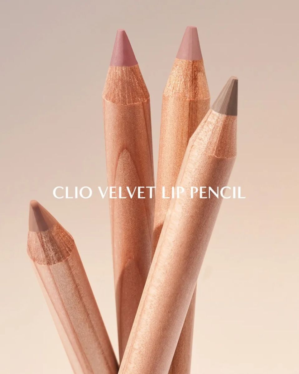 Chì Kẻ Viền Môi Clio Velvet Lip Pencil - 02 Peach Beige