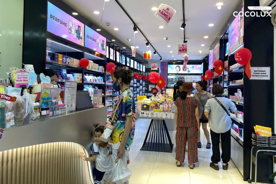 KHÔNG KHÍ RỘN RÀNG MỪNG COCOLUX KHÂM THIÊN TRÒN 1 TUỔI