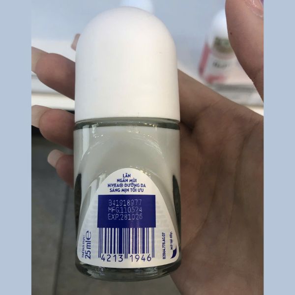 Lăn Khử Mùi Nivea Extra Whitening Trắng Da, Ngừa Thâm 25ml