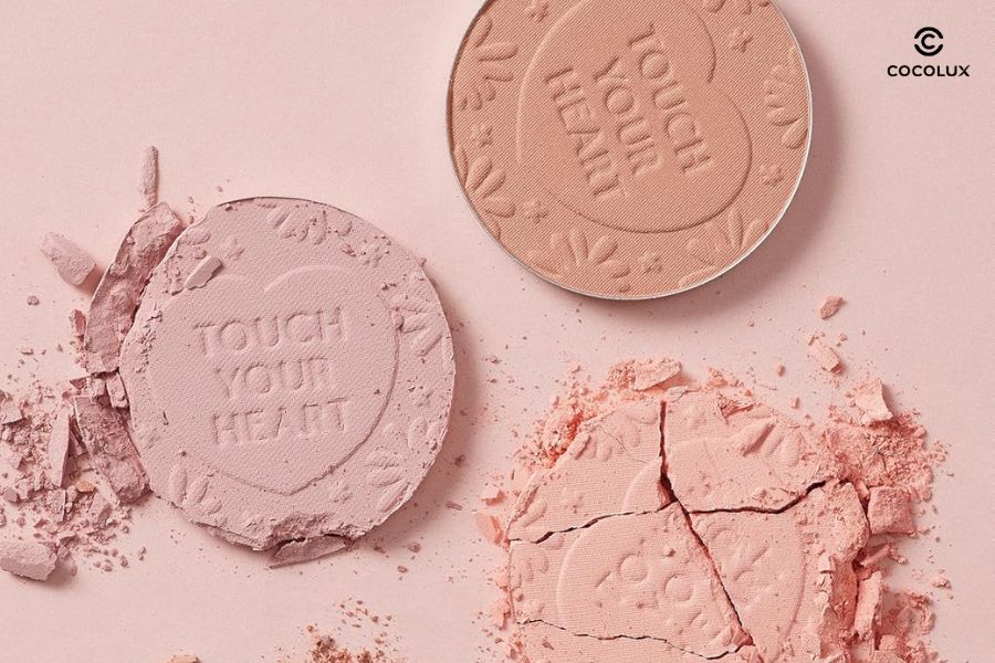 Kết cấu phấn m&aacute; Milk Touch Touch My Cheek