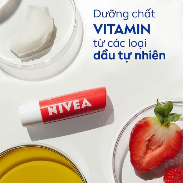 Son Dưỡng Nivea Dưỡng Ẩm Hương Dâu Tây 4.8g