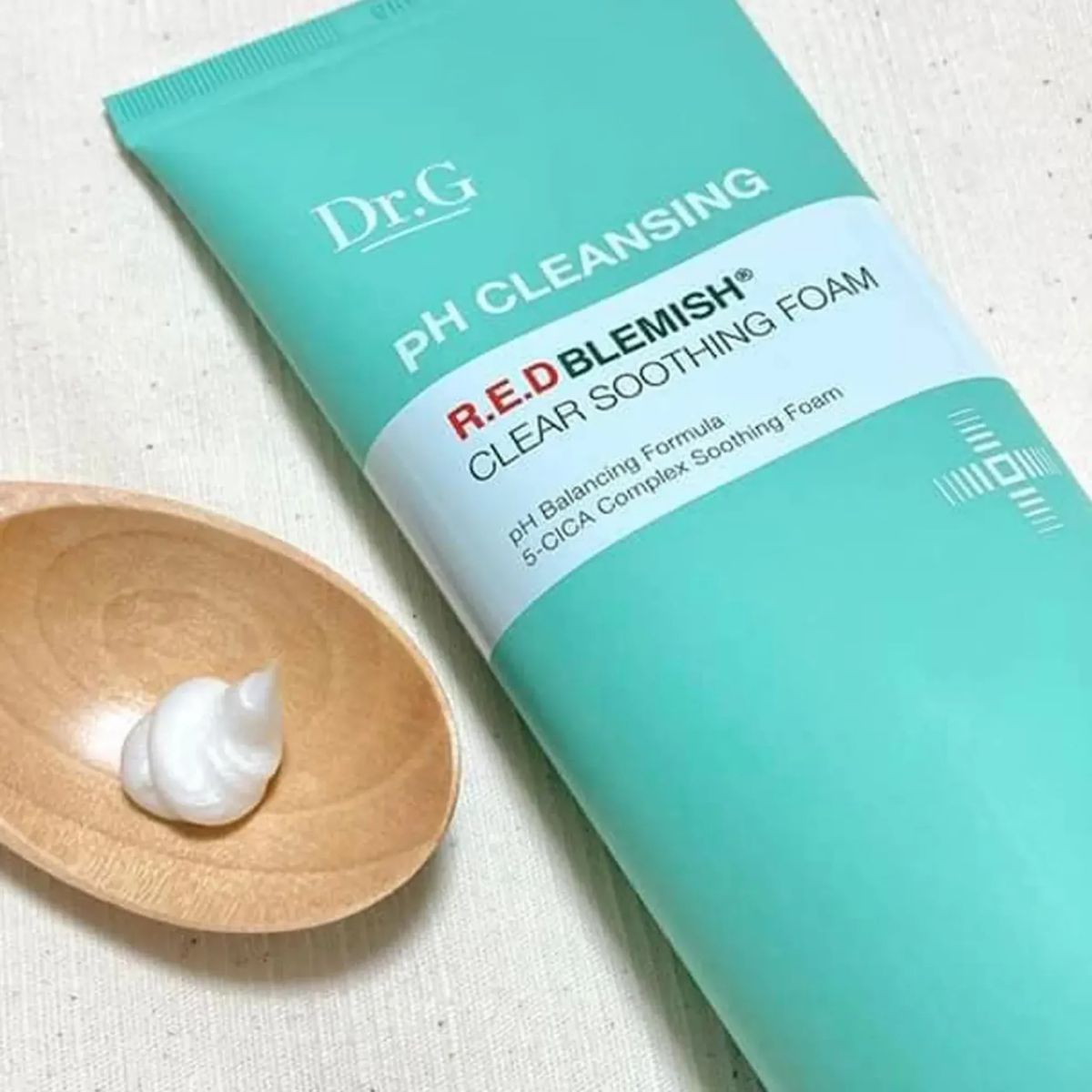 Sữa rửa mặt Dr.G pH Cleansing R.E.D Blemish Clear Soothing 30ml