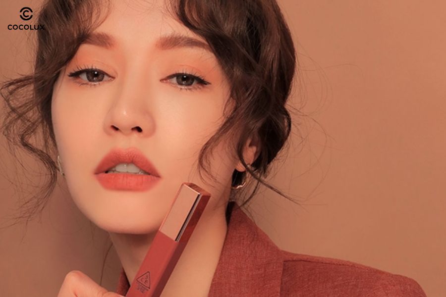 Son hồng cam hợp với mọi loại da